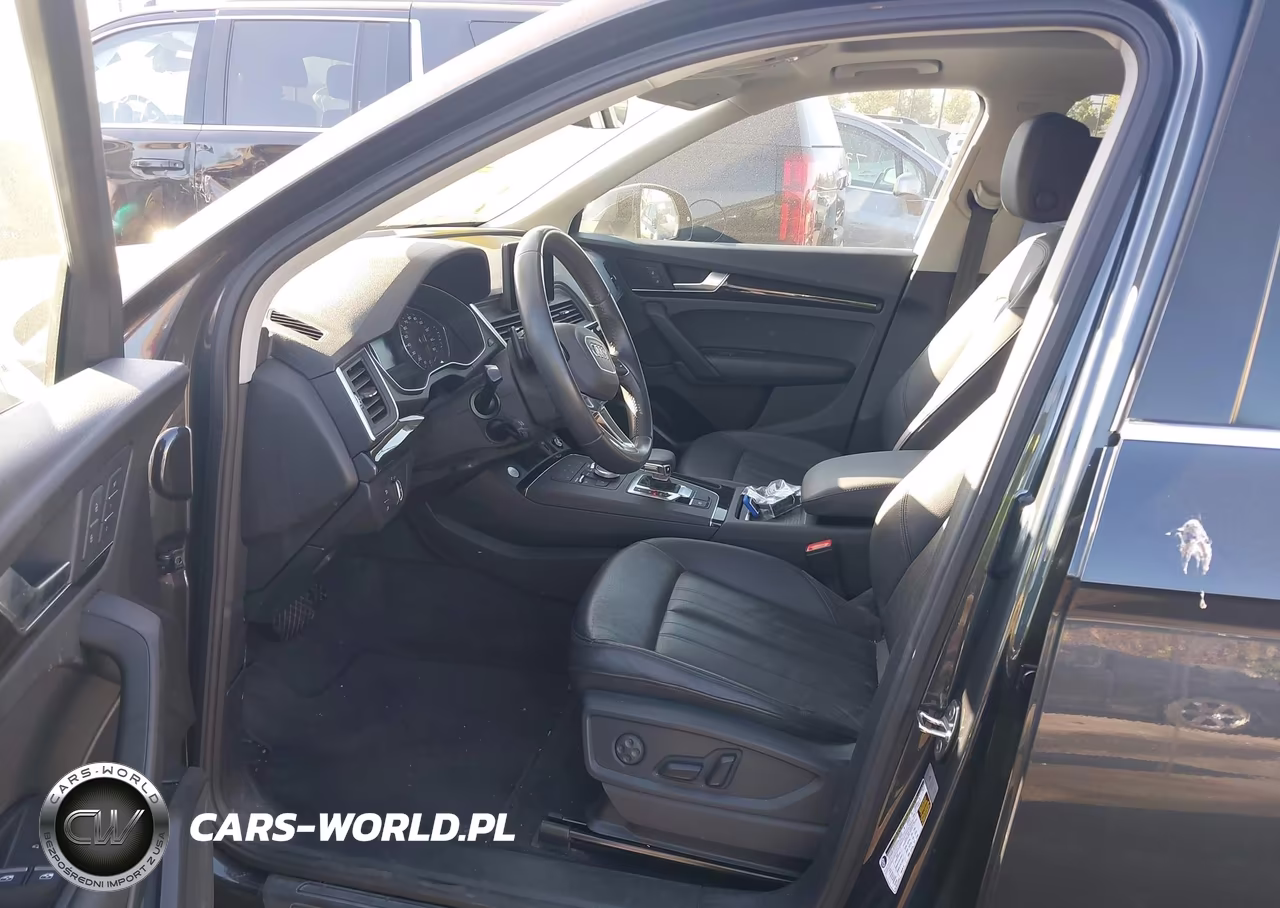 2020 Audi Q5 Premium 45 Tfsi Quattro S Tronic VIN:WA1ANAFY4L2018366 - 5