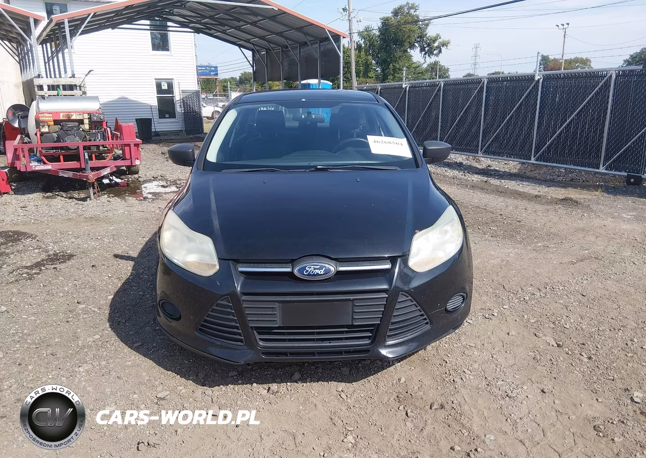 2013 Ford Focus S VIN:1FADP3E22DL132888 - 12