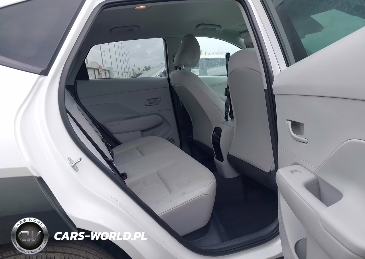 2025 Hyundai Kona Sel VIN:KM8HB3AB8SU331737 - 8
