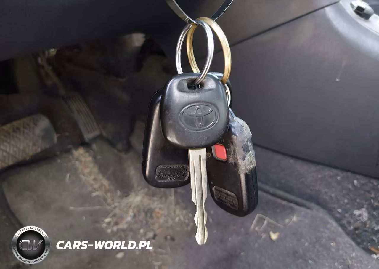 2007 Toyota Corolla S VIN:1NXBR32E77Z894568 - 11
