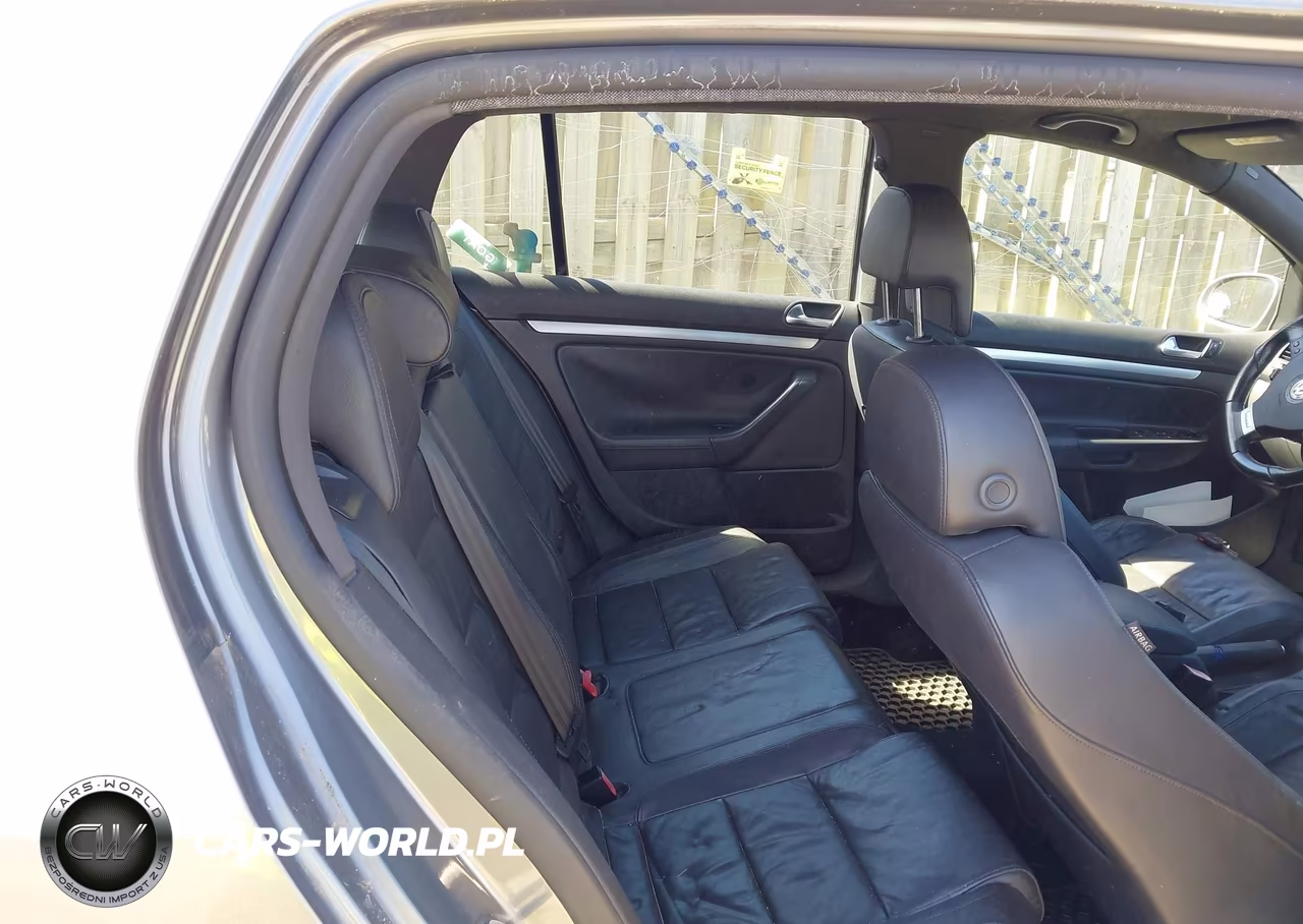 2008 Volkswagen Gti 4-Door VIN:WVWHV71KX8W255924 - 8