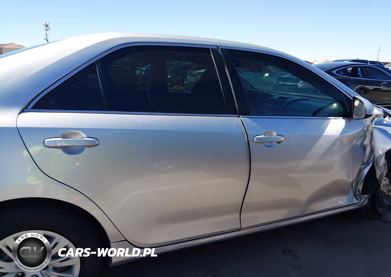 2012 Toyota Camry Le VIN:4T4BF1FK0CR261052 - 13