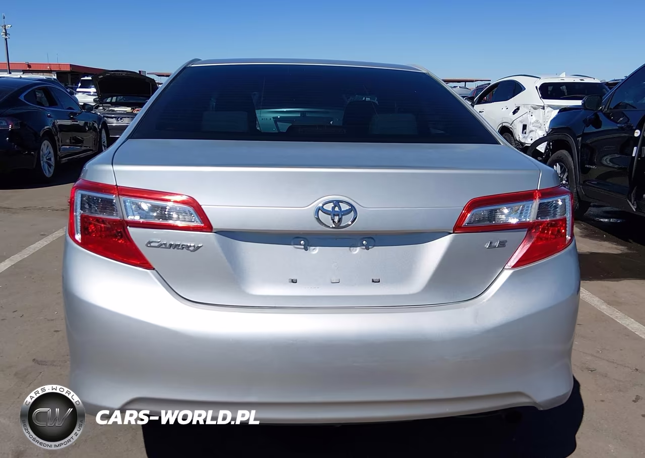 2012 Toyota Camry Le VIN:4T4BF1FK0CR261052 - 16