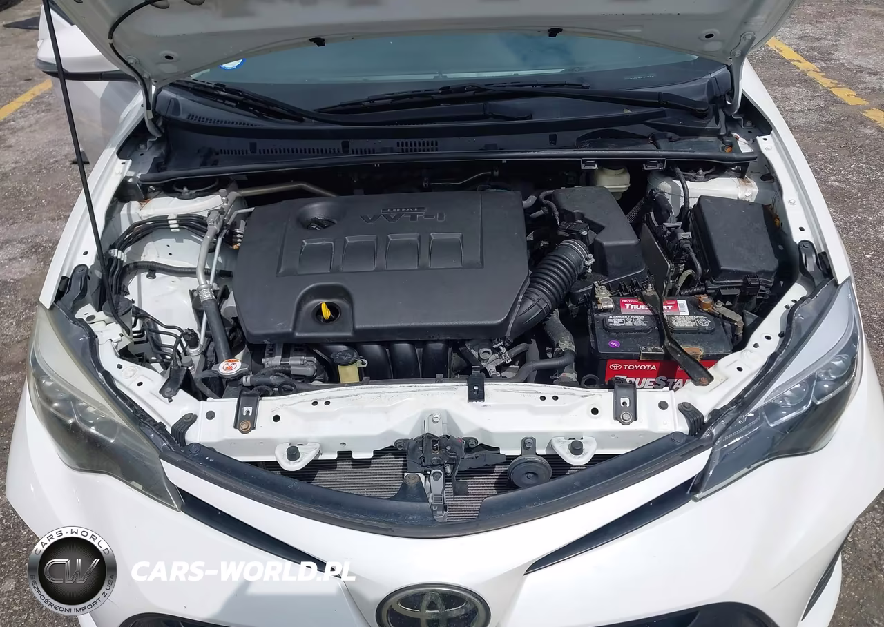 2018 Toyota Corolla Se VIN:5YFBURHE8JP781956 - 10