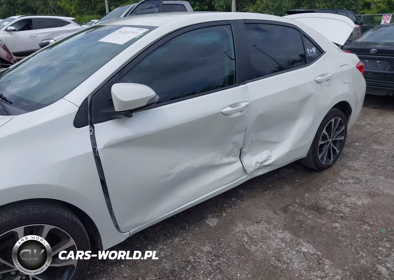 2018 Toyota Corolla Se VIN:5YFBURHE8JP781956 - 6