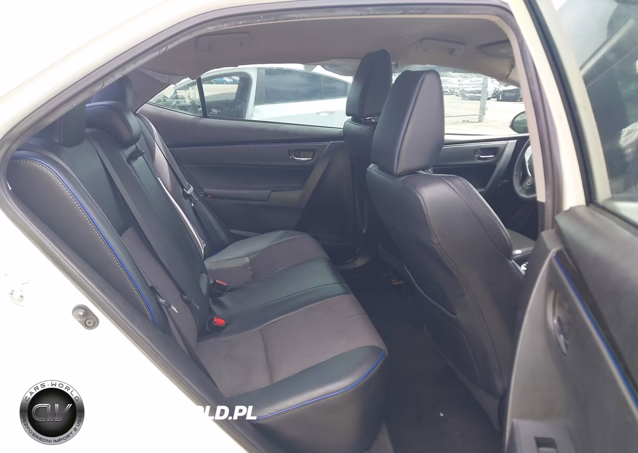 2018 Toyota Corolla Se VIN:5YFBURHE8JP781956 - 8