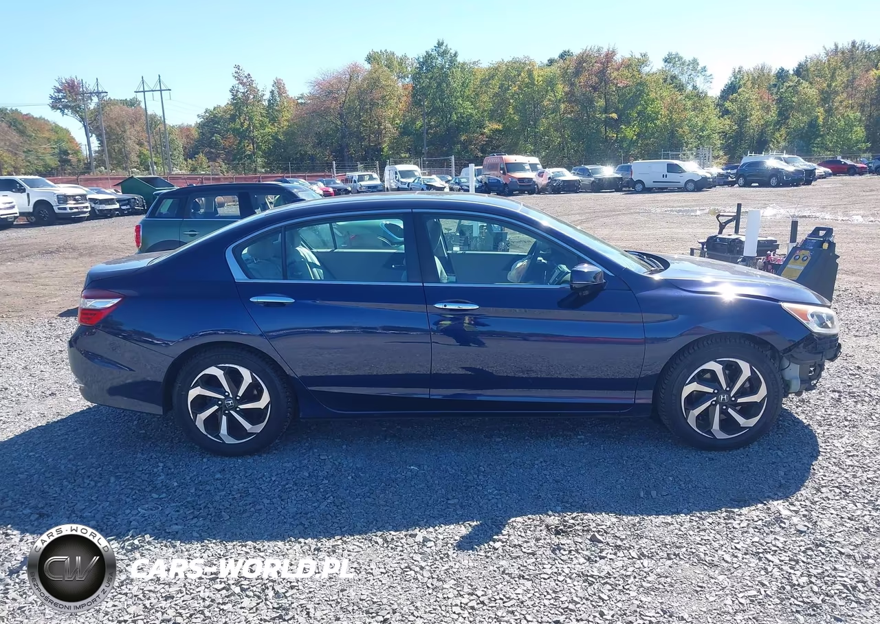 2017 Honda Accord Ex VIN:1HGCR2F77HA042918 - 13
