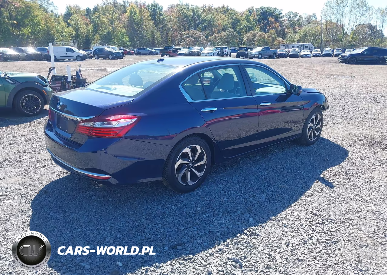 2017 Honda Accord Ex VIN:1HGCR2F77HA042918 - 4