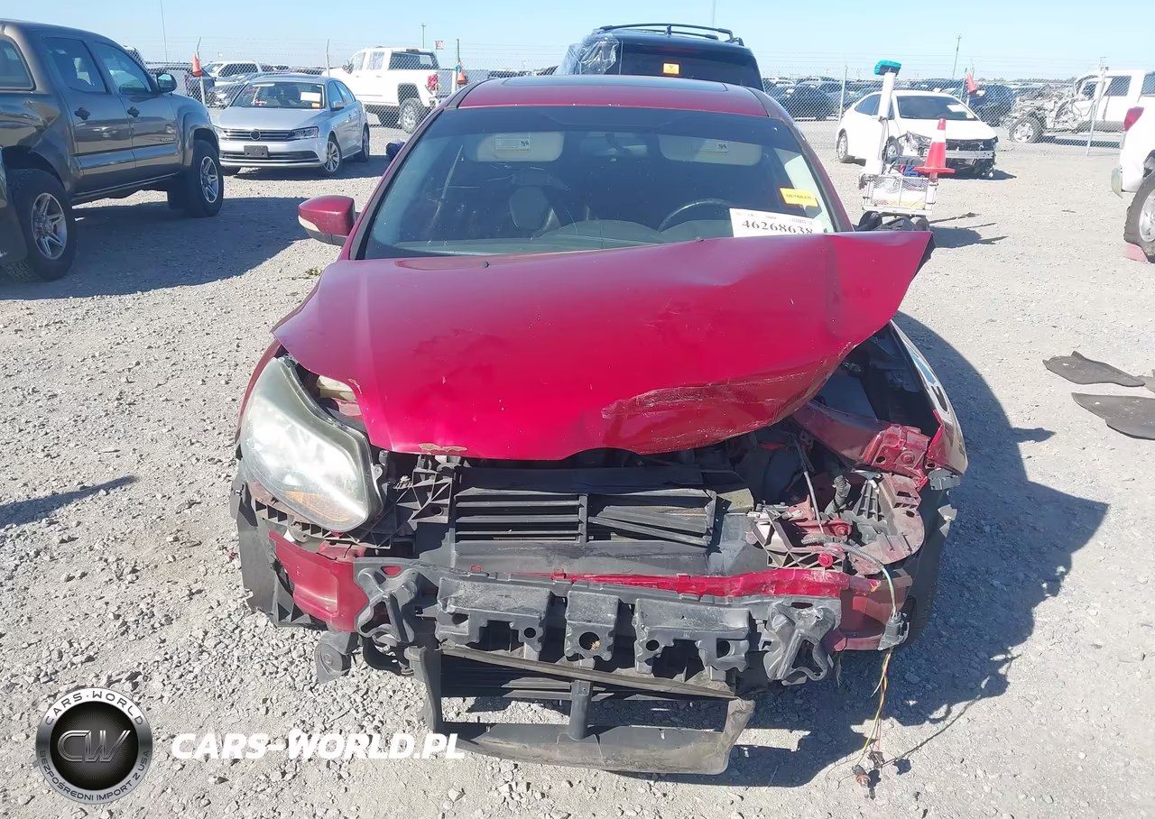 2013 Ford Focus Titanium VIN:1FADP3N20DL149379 - 13