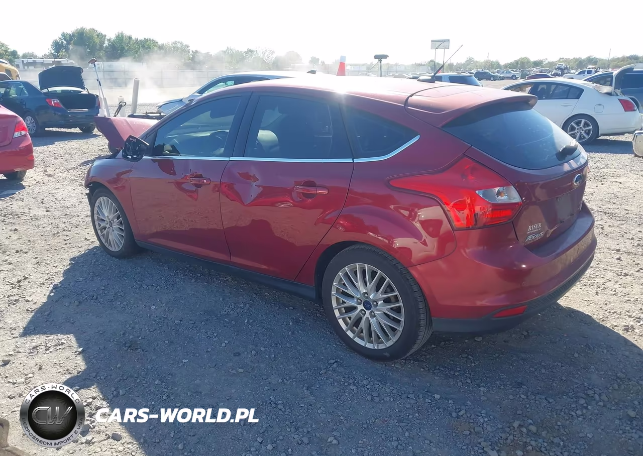 2013 Ford Focus Titanium VIN:1FADP3N20DL149379 - 3