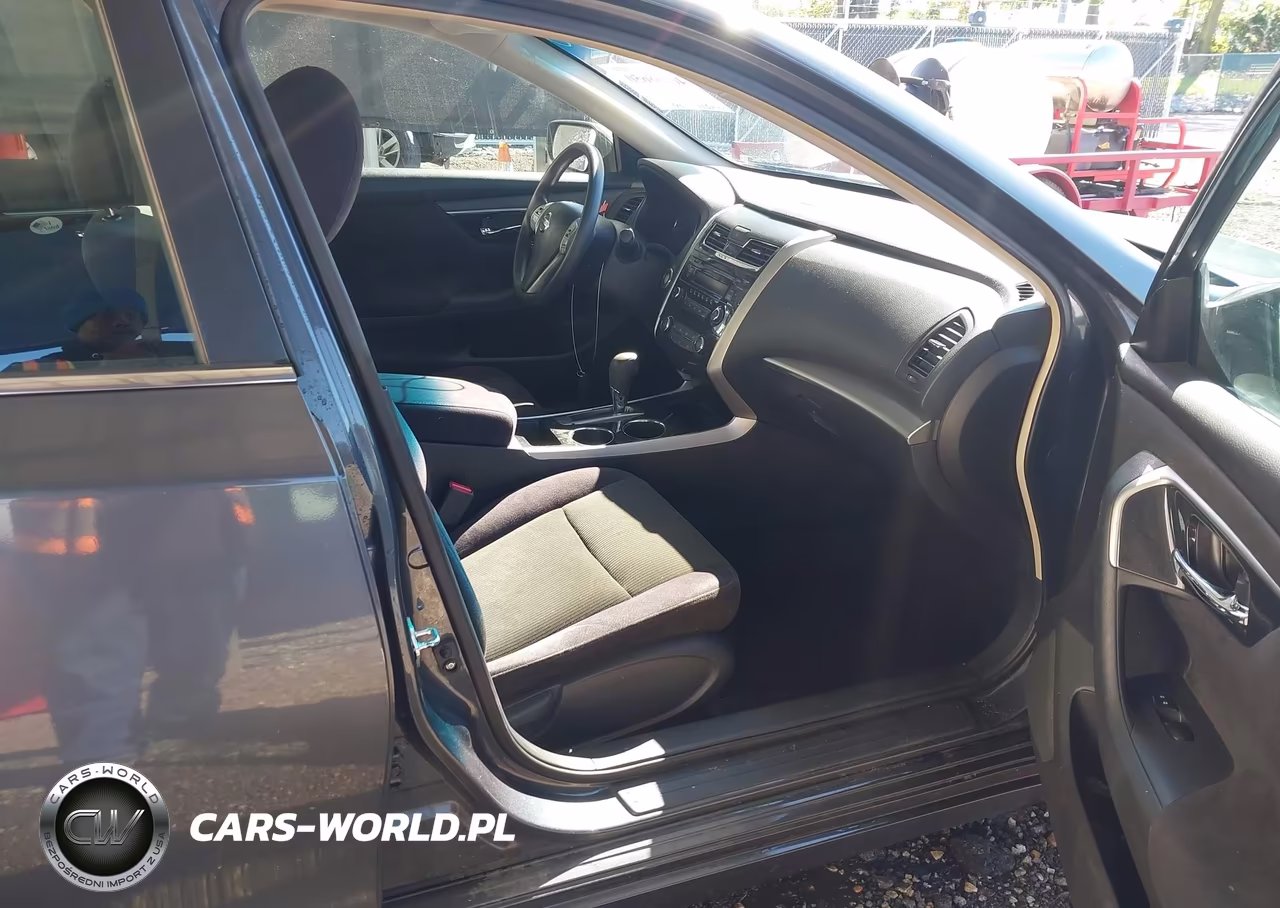 2013 Nissan Altima 2.5 S VIN:1N4AL3AP1DC261687 - 5
