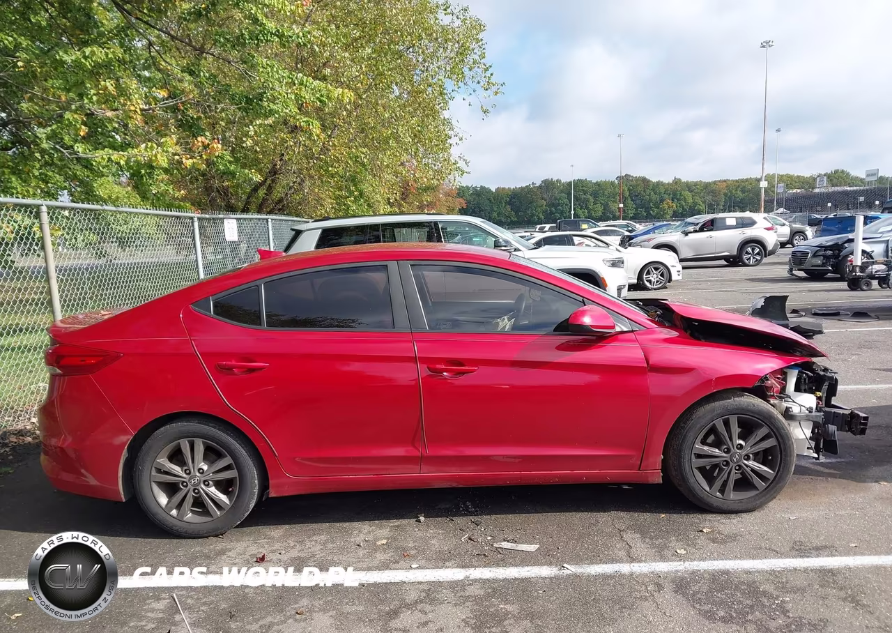 2018 Hyundai Elantra Sel VIN:5NPD84LF4JH219338 - 13