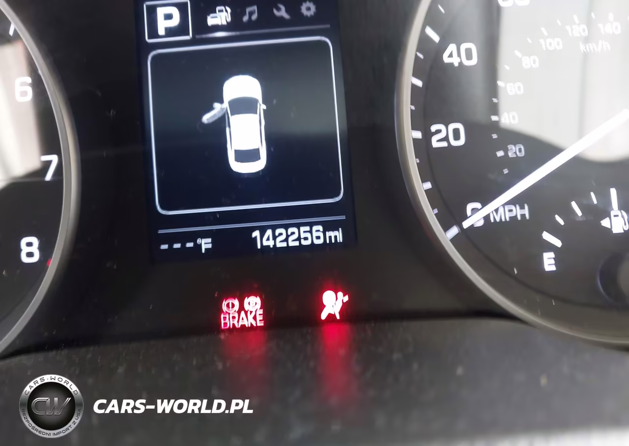 2018 Hyundai Elantra Sel VIN:5NPD84LF4JH219338 - 15