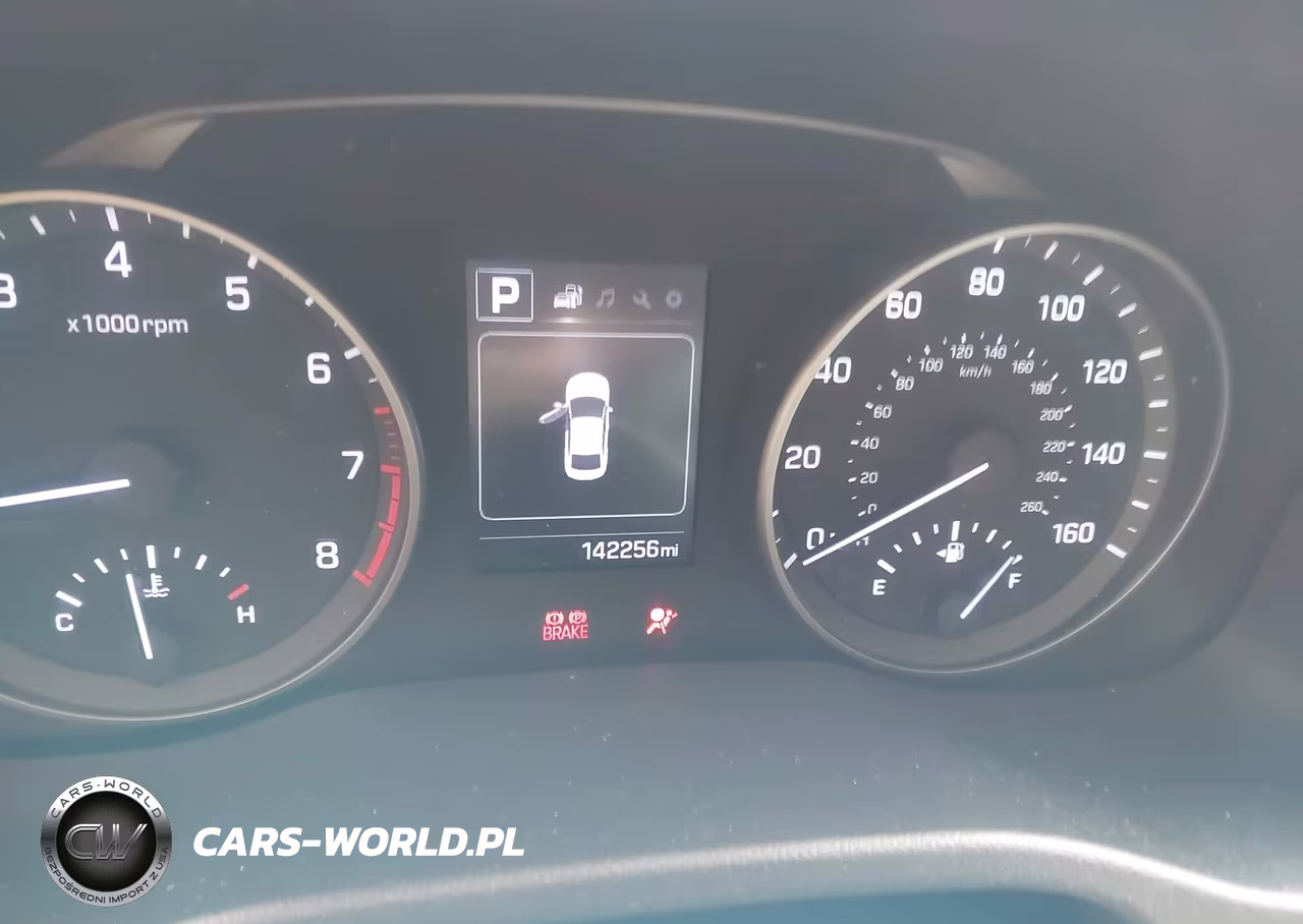 2018 Hyundai Elantra Sel VIN:5NPD84LF4JH219338 - 7