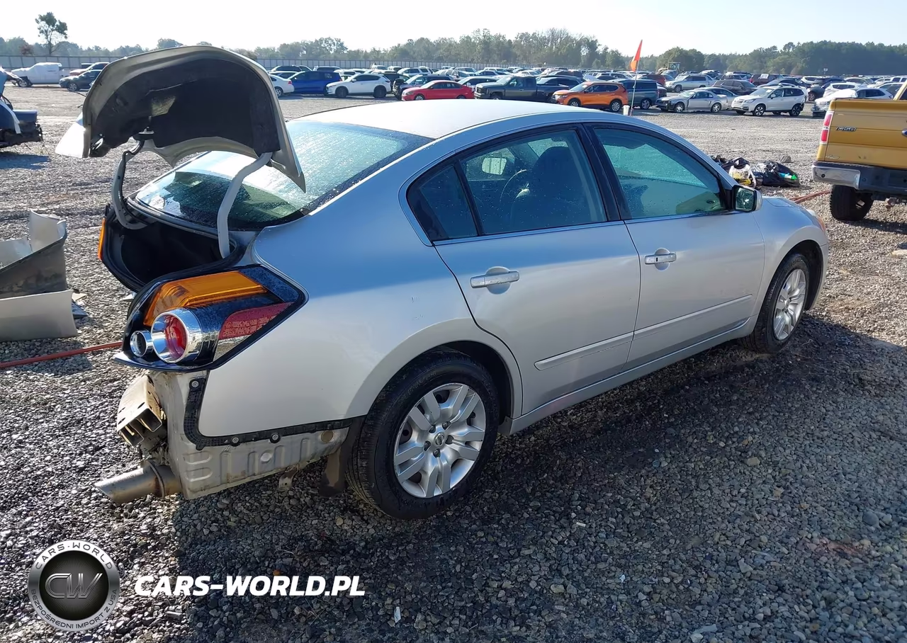 2012 Nissan Altima 2.5 S VIN:1N4AL2AP1CC208934 - 4