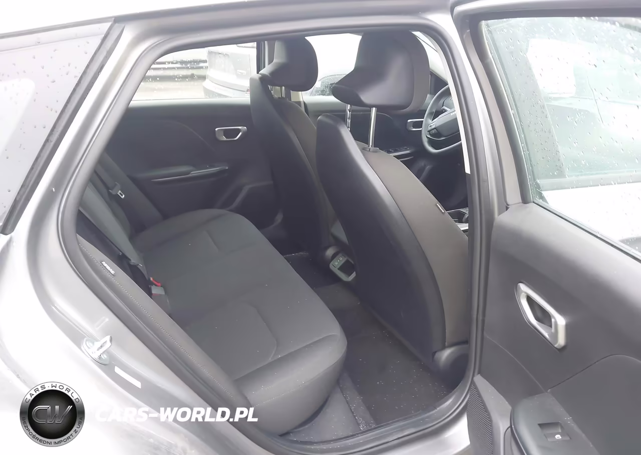 2026 Kia K4 Lxs VIN:3KPFT4DE9TE361270 - 8