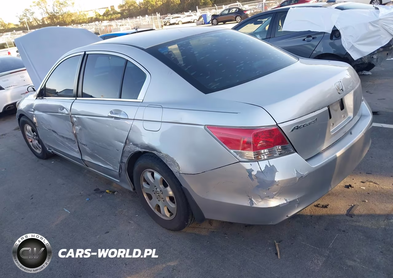2010 Honda Accord 2.4 Lx VIN:1HGCP2F30AA135370 - 3