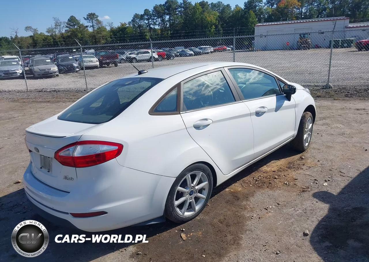 2019 Ford Fiesta Se VIN:3FADP4BJ2KM106689 - 4