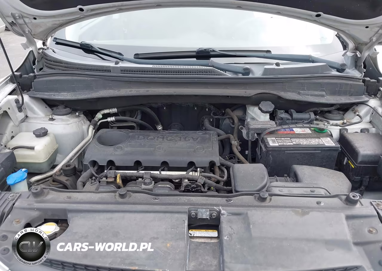 2010 Hyundai Tucson Gls VIN:KM8JU3AC4AU112230 - 10