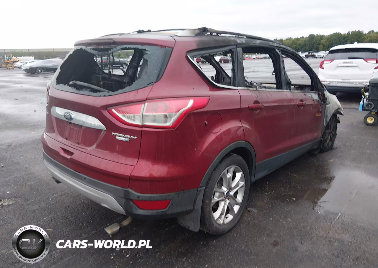 2014 Ford Escape Titanium VIN:1FMCU9JX2EUB25739 - 4