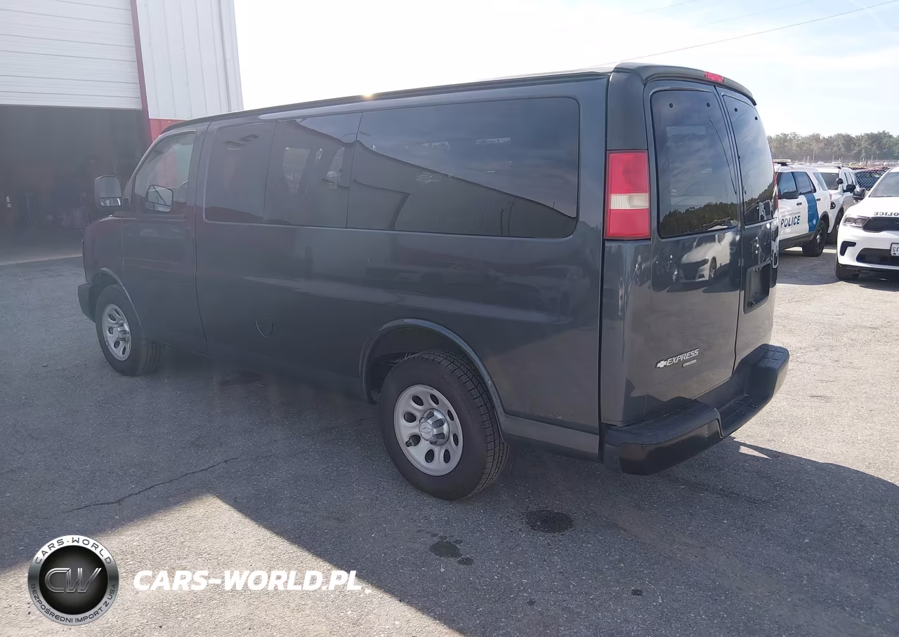 2014 Chevrolet Express 1500 Ls VIN:1GNSGBF48E1183473 - 3