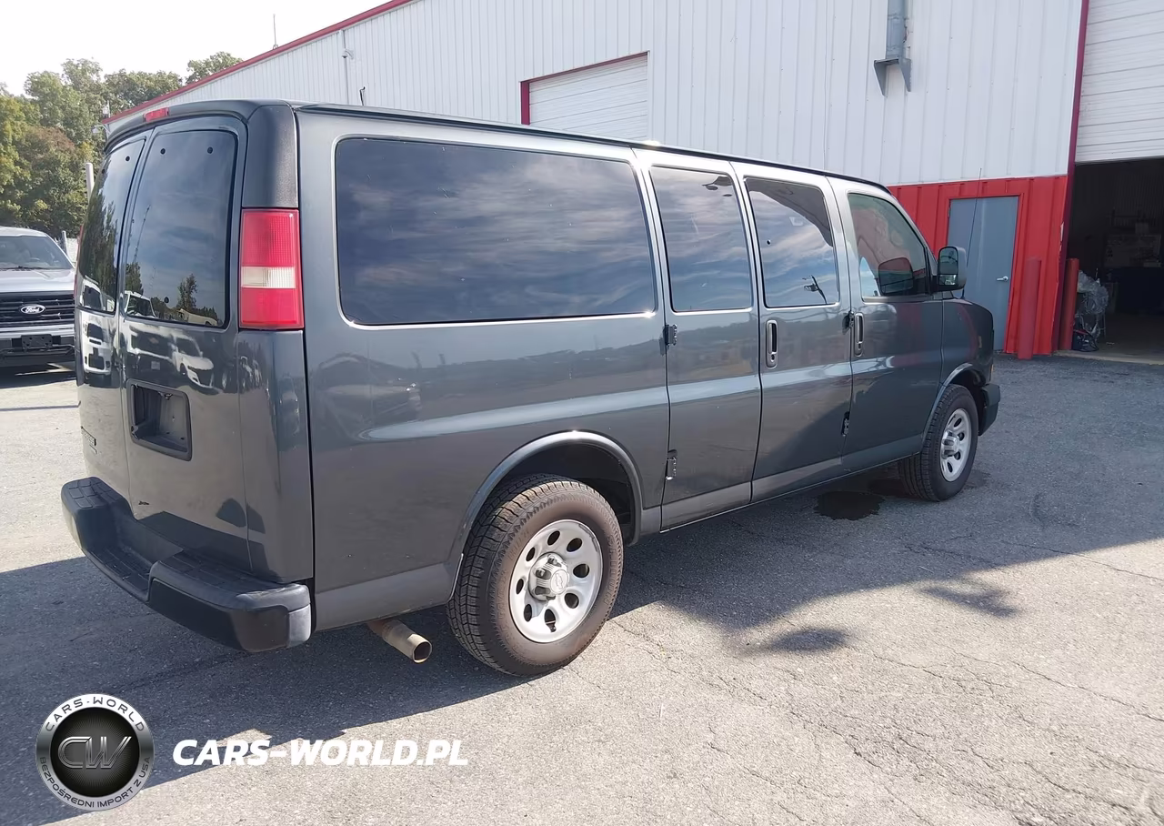 2014 Chevrolet Express 1500 Ls VIN:1GNSGBF48E1183473 - 4