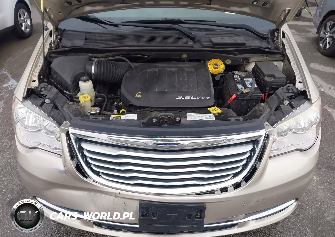 2016 Chrysler Town & Country Touring VIN:2C4RC1BG6GR268274 - 10
