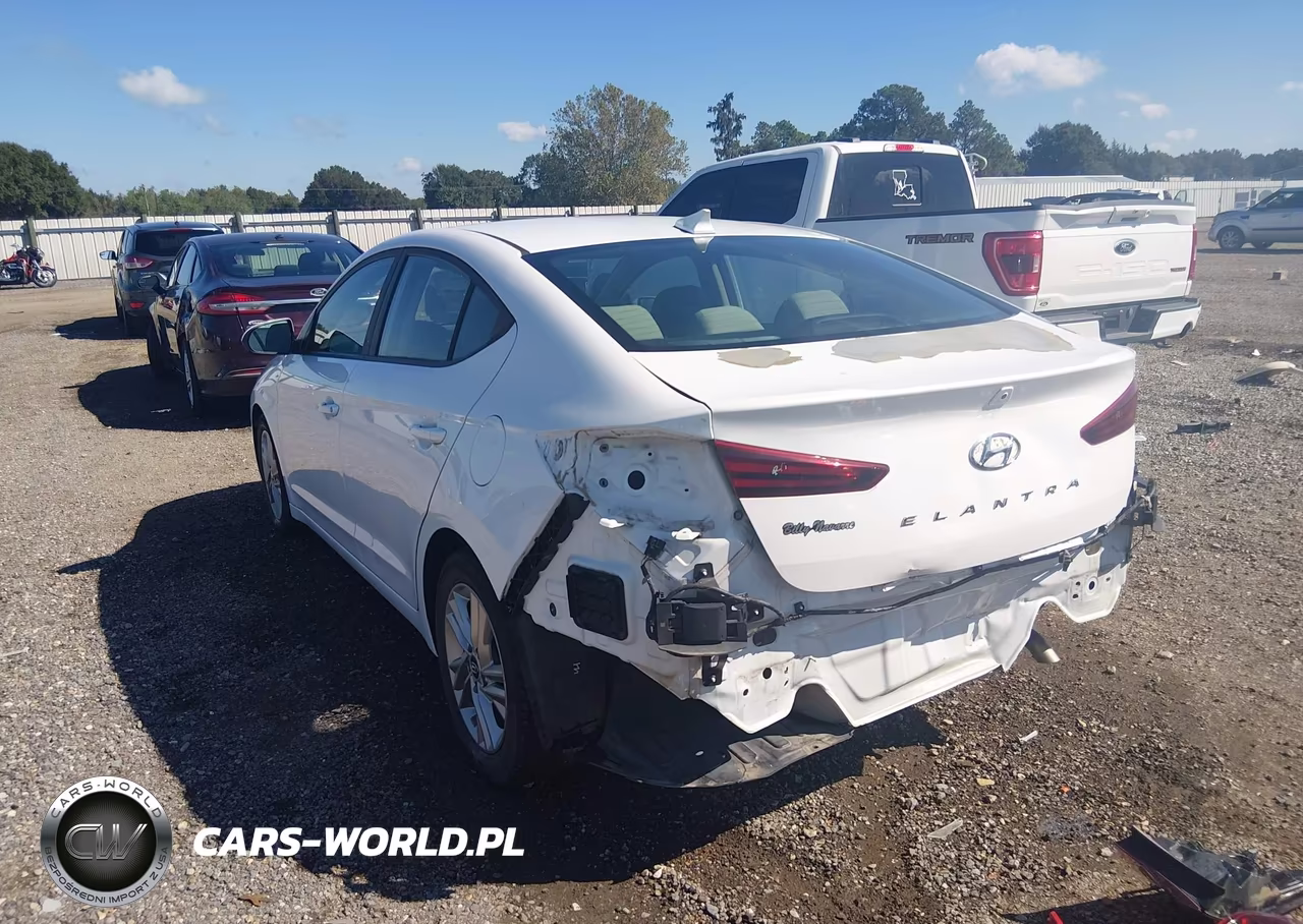 2019 Hyundai Elantra Sel-Value-Limited VIN:5NPD84LF0KH415763 - 3