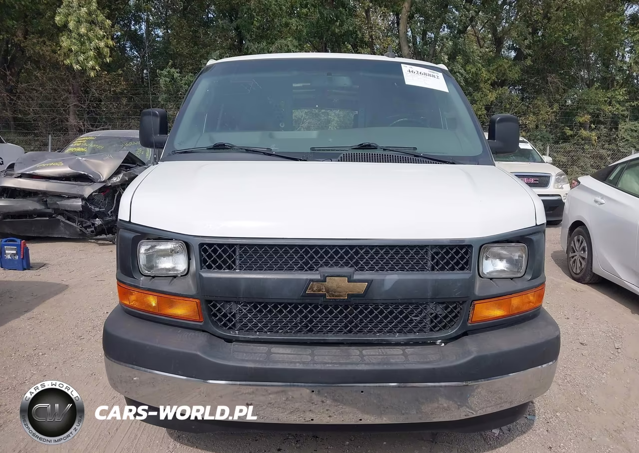 2017 Chevrolet Express 2500 Work Van VIN:1GCWGBFF7H1255182 - 12