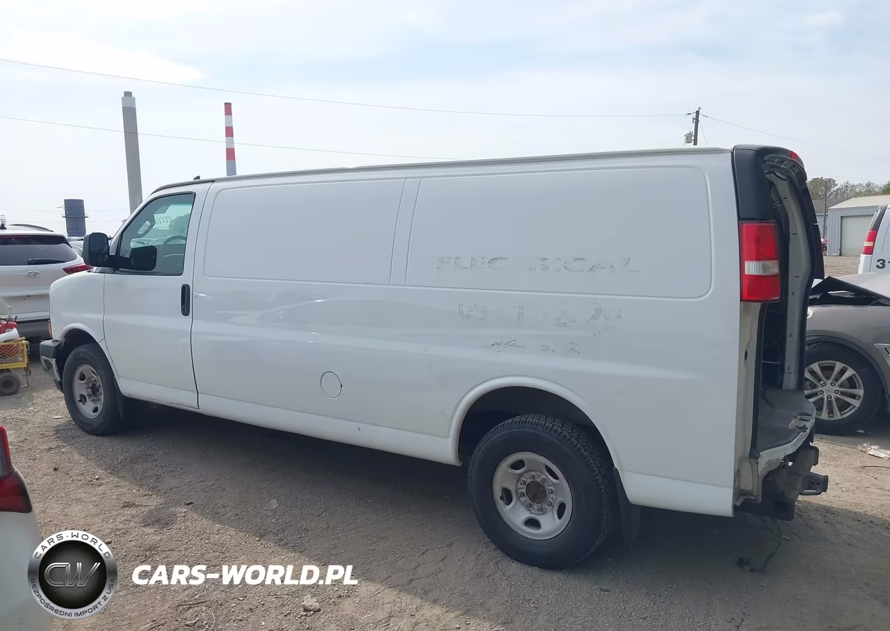 2017 Chevrolet Express 2500 Work Van VIN:1GCWGBFF7H1255182 - 14