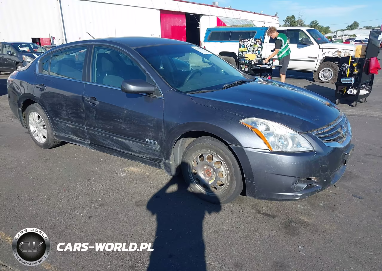 2010 Nissan Altima Hybrid