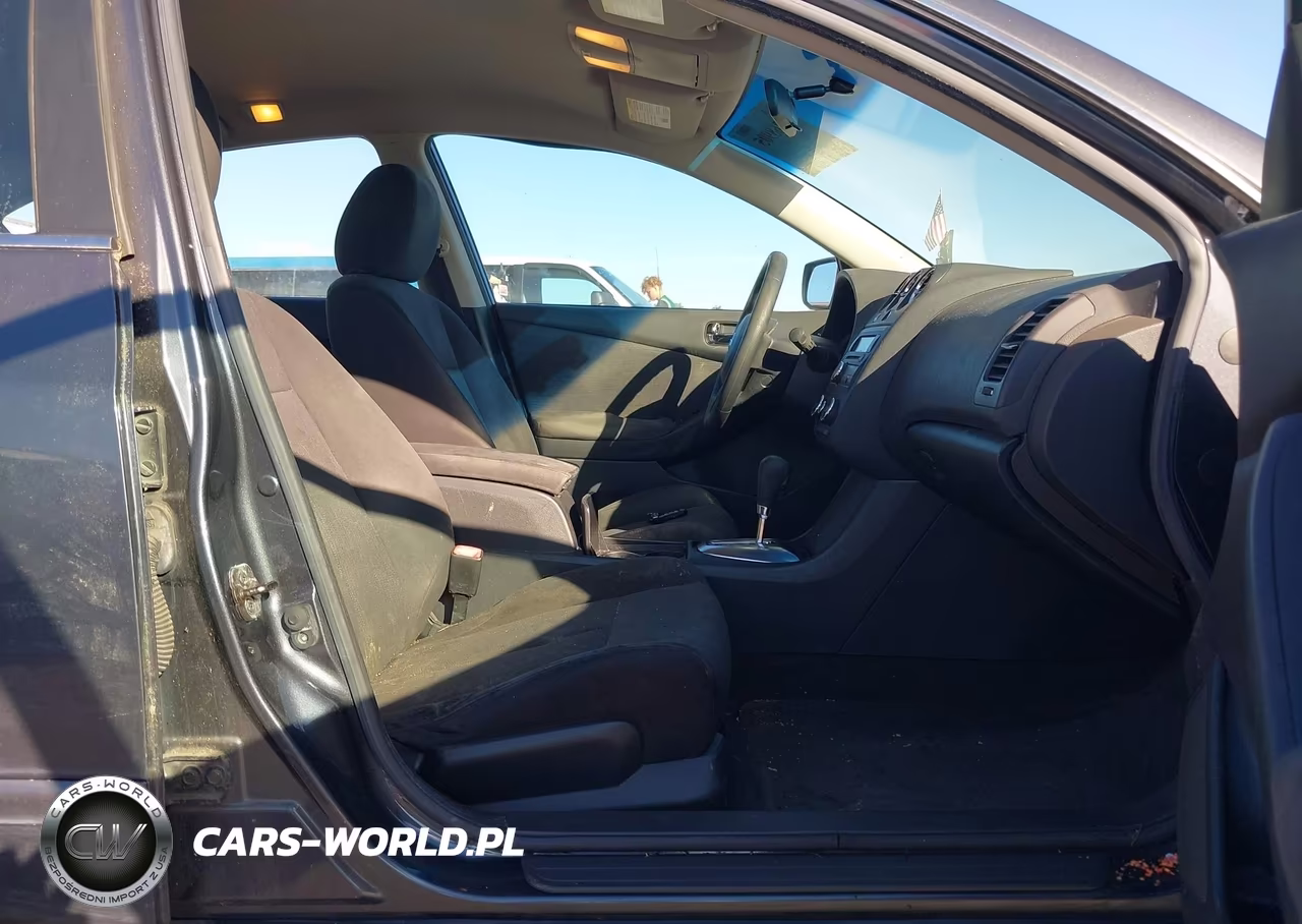 2010 Nissan Altima Hybrid VIN:1N4CL2AP5AC125450 - 5