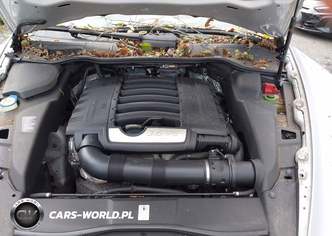 2012 Porsche Cayenne VIN:WP1AA2A24CLA10156 - 10