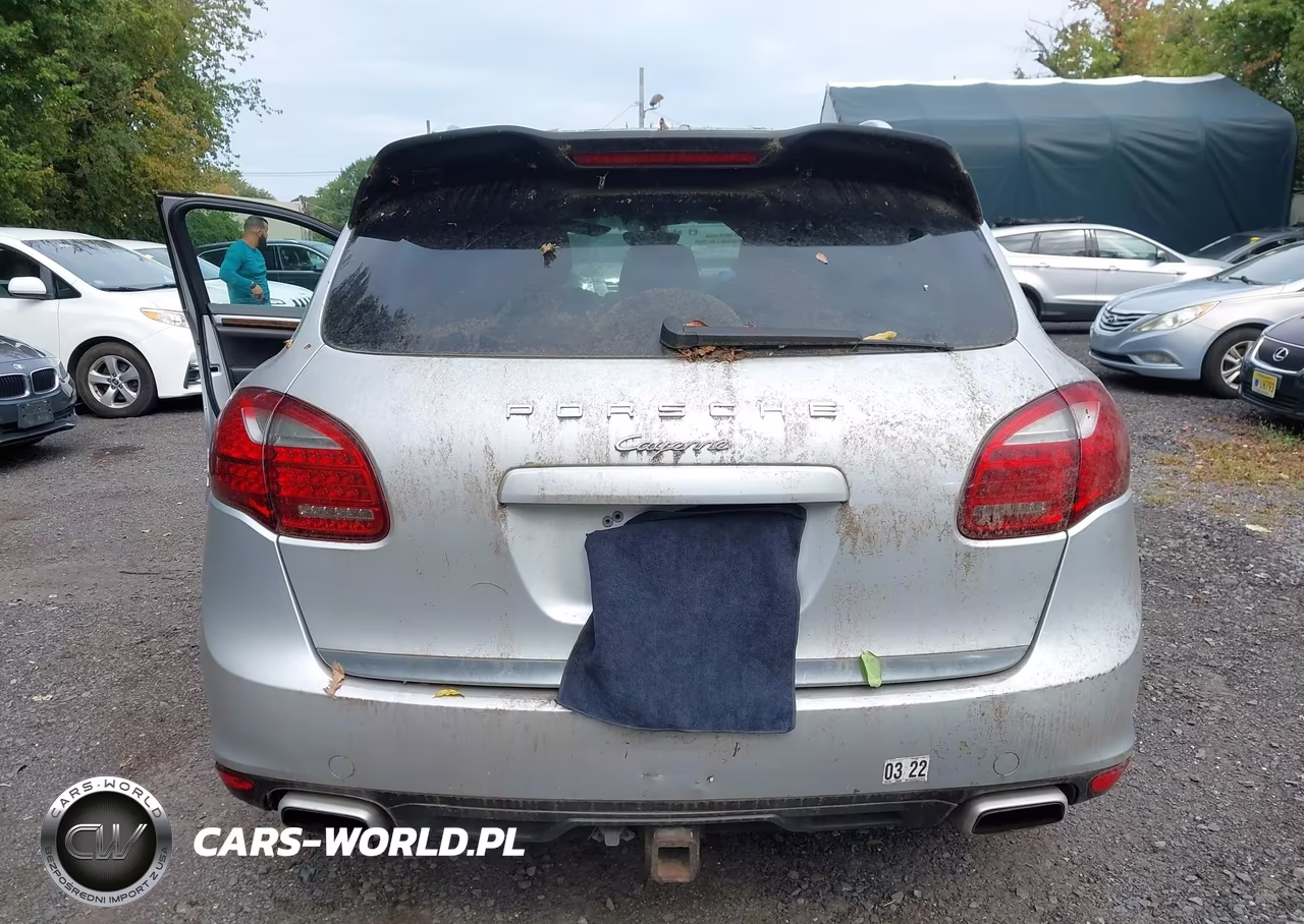 2012 Porsche Cayenne VIN:WP1AA2A24CLA10156 - 16