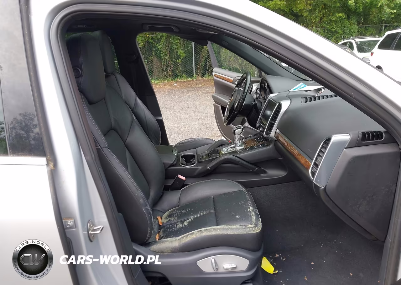 2012 Porsche Cayenne VIN:WP1AA2A24CLA10156 - 5