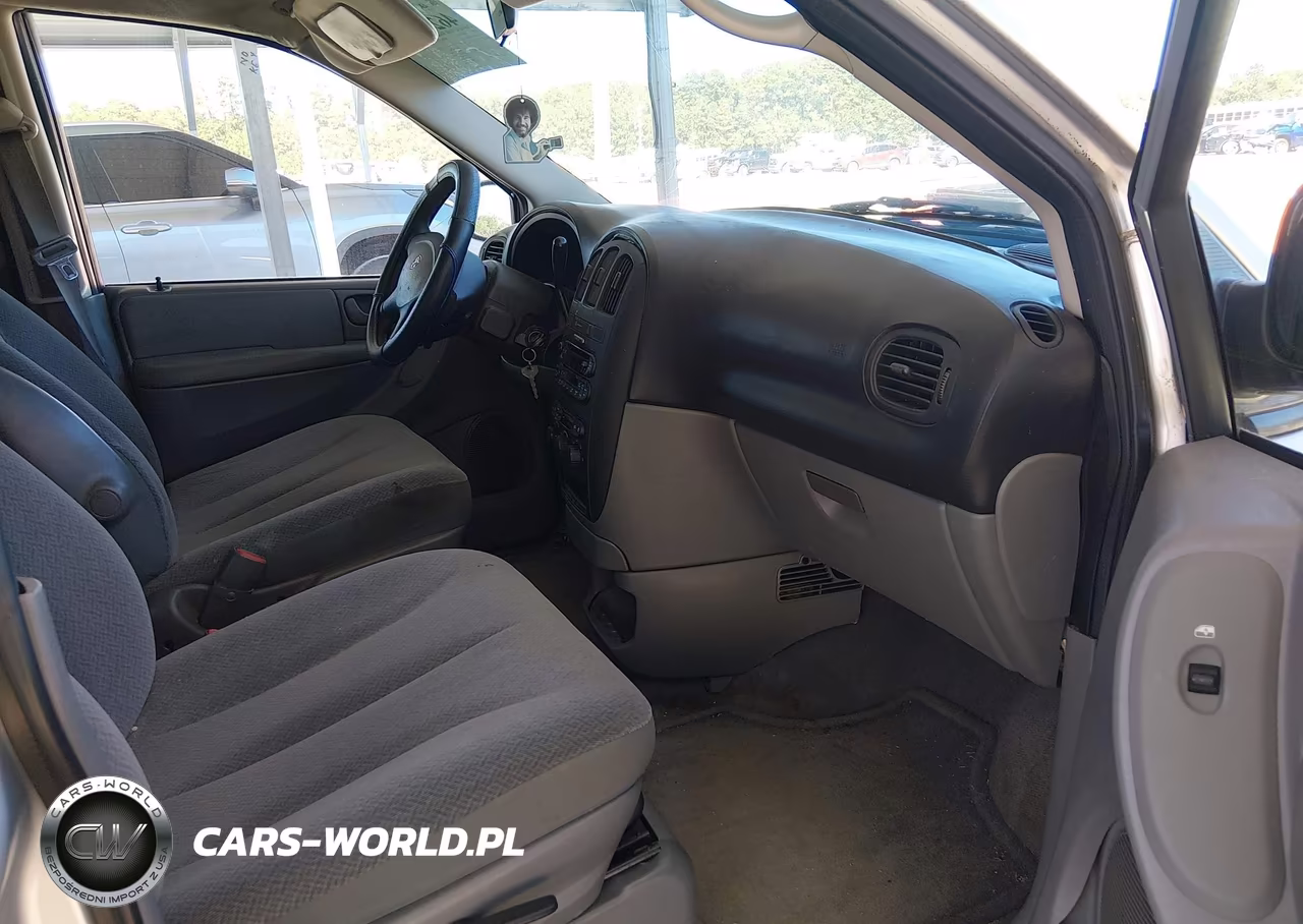 2005 Dodge Grand Caravan Se VIN:2D4GP24R05R251521 - 5