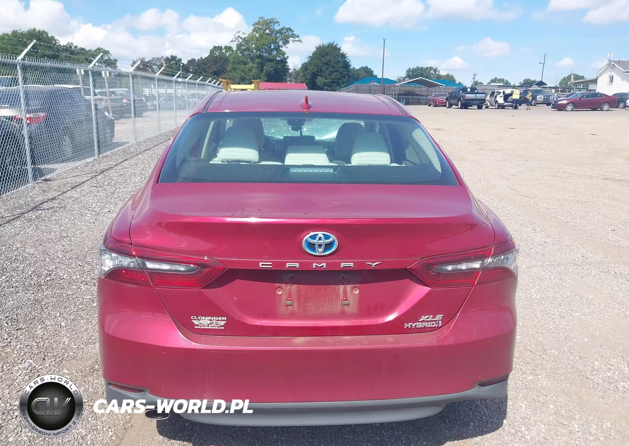 2021 Toyota Camry Xle Hybrid VIN:4T1F31AK9MU567986 - 16