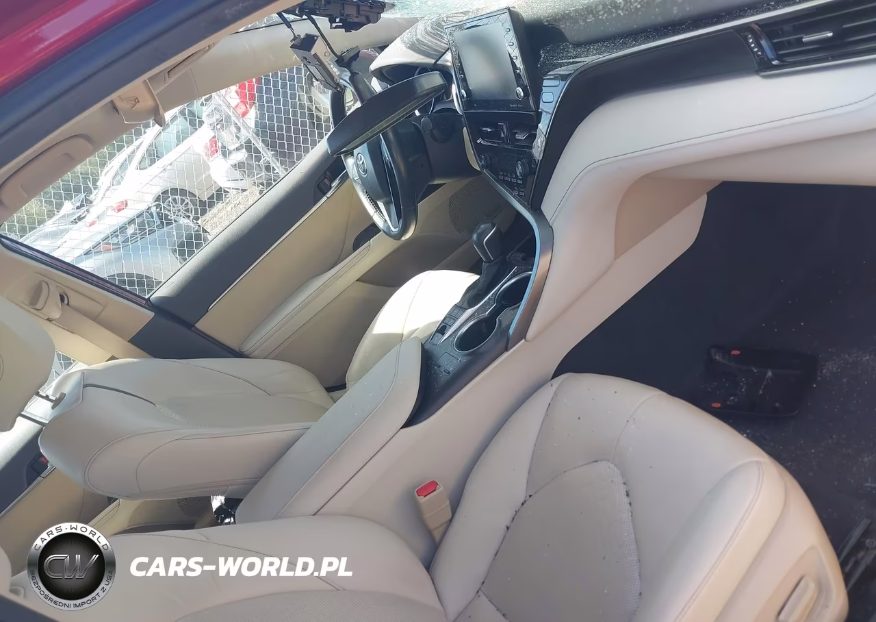 2021 Toyota Camry Xle Hybrid VIN:4T1F31AK9MU567986 - 5