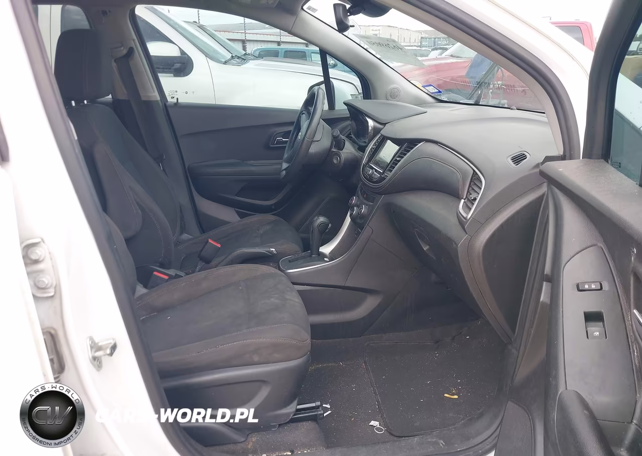 2018 Chevrolet Trax Ls VIN:3GNCJKSBXJL195122 - 5