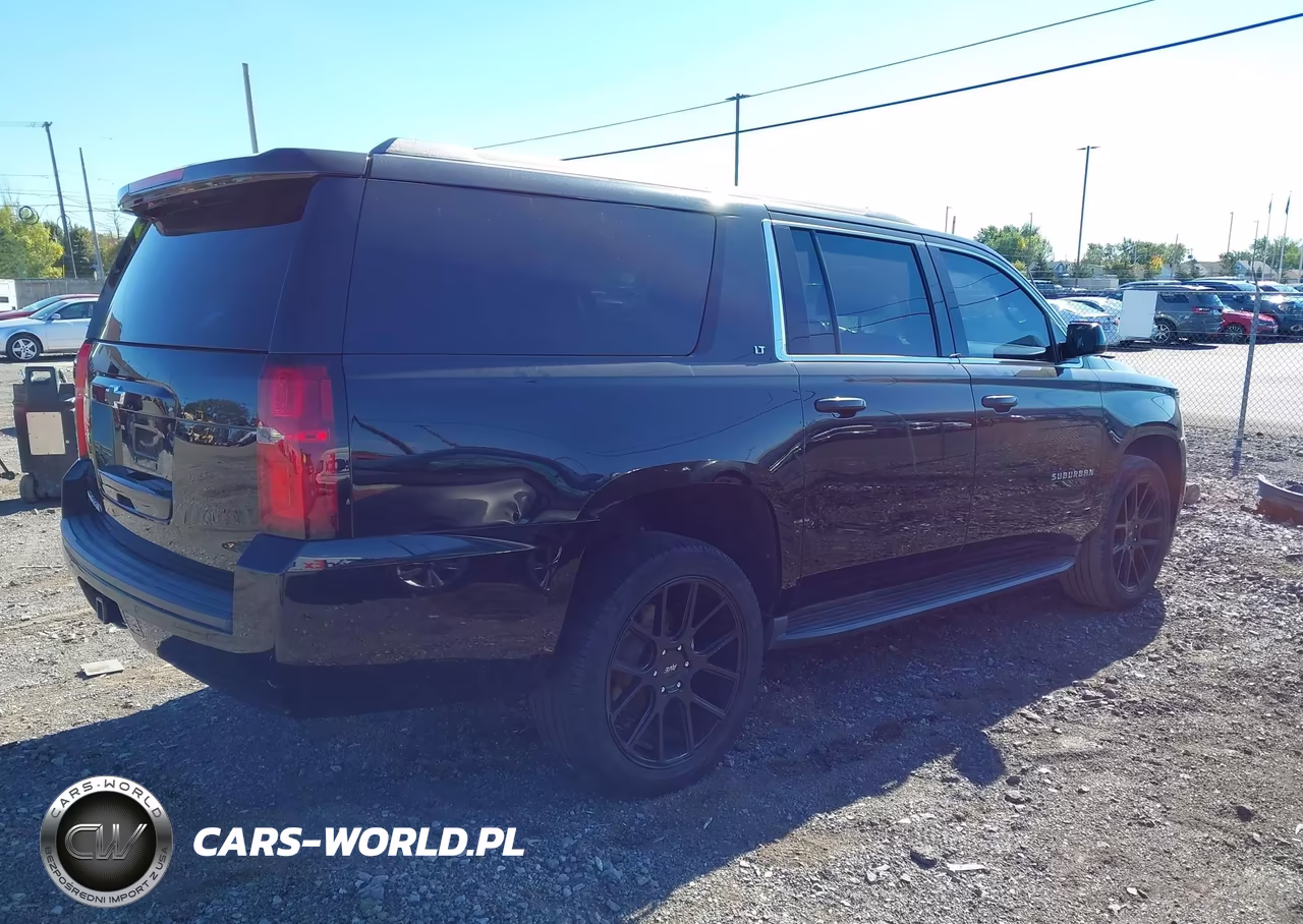 2018 Chevrolet Suburban Lt VIN:1GNSCHKC7JR270773 - 4