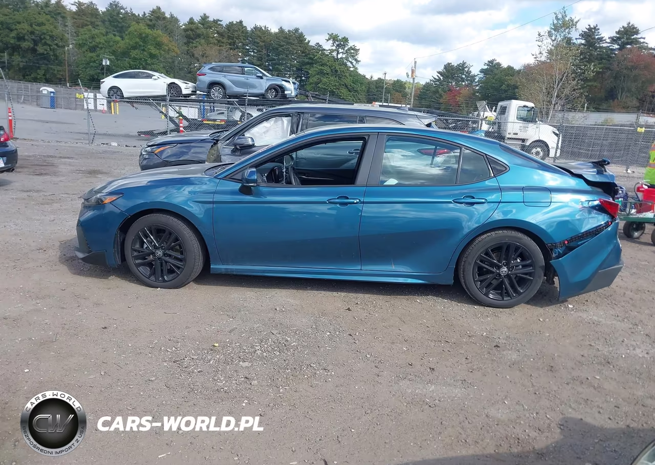 2026 Toyota Camry Se VIN:4T1DAACK6TU338397 - 14