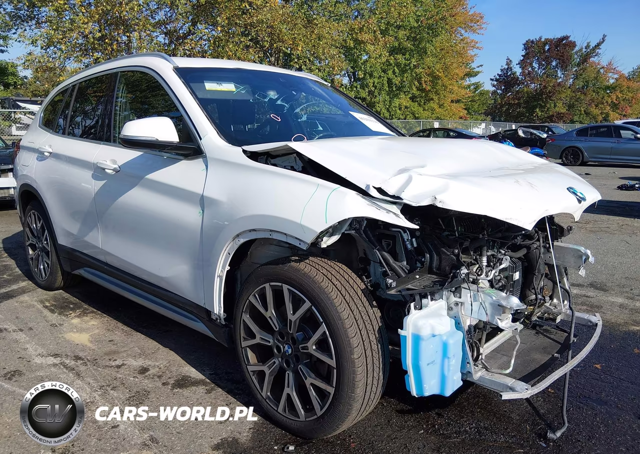 2022 BMW X1 xDrive28I – zdjęcie 1 z 16
