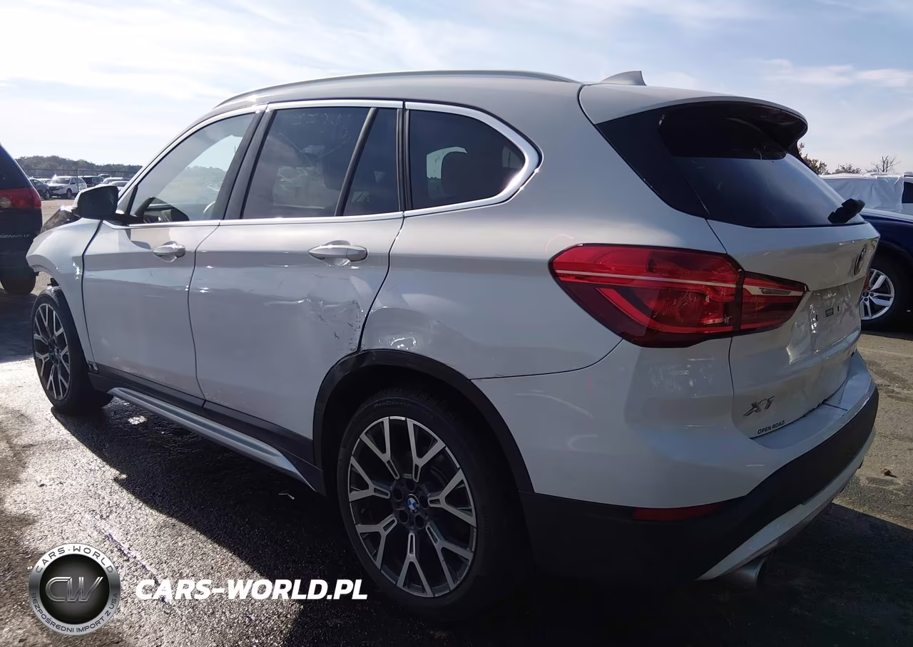 2022 BMW X1 xDrive28I VIN:WBXJG9C02N5V21878 - 3