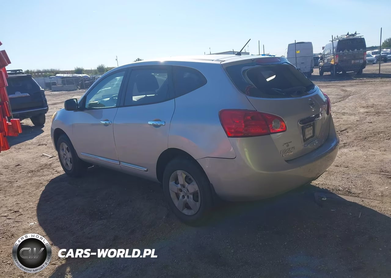 2014 Nissan Rogue Select S VIN:JN8AS5MT7EW618117 - 3