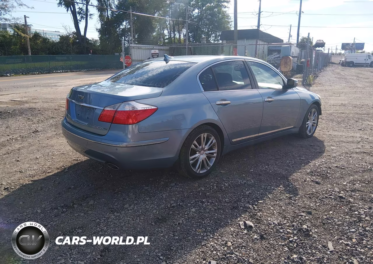 2011 Hyundai Genesis 4.6 VIN:KMHGC4DF3BU123553 - 4