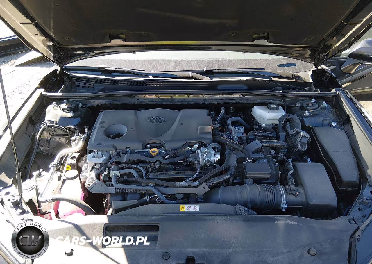 2025 Toyota Camry Le VIN:4T1DAACK0SU157746 - 10