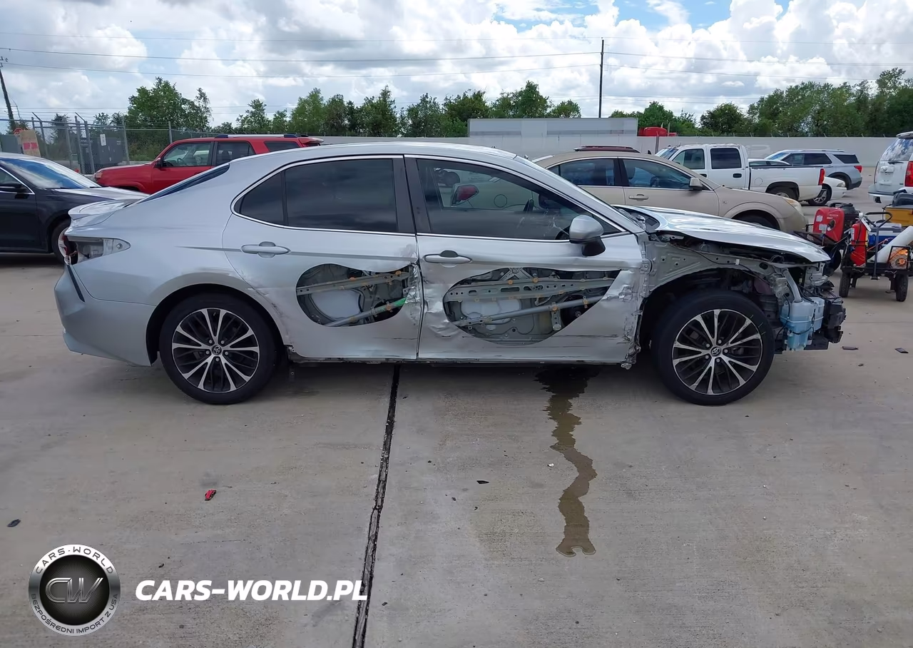2018 Toyota Camry Se VIN:JTNB11HK4J3025738 - 13