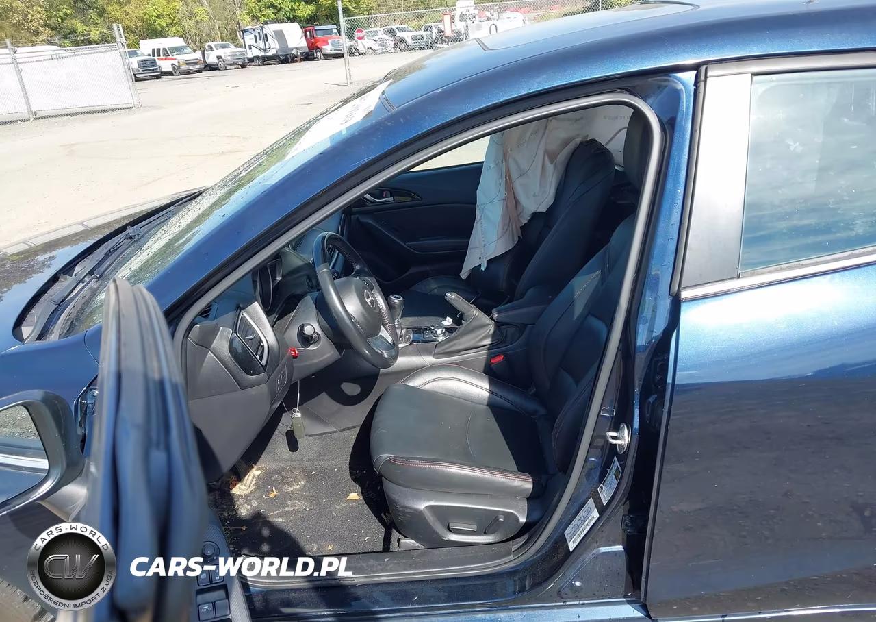 2015 Mazda Mazda3 I Grand Touring VIN:JM1BM1M71F1235651 - 5
