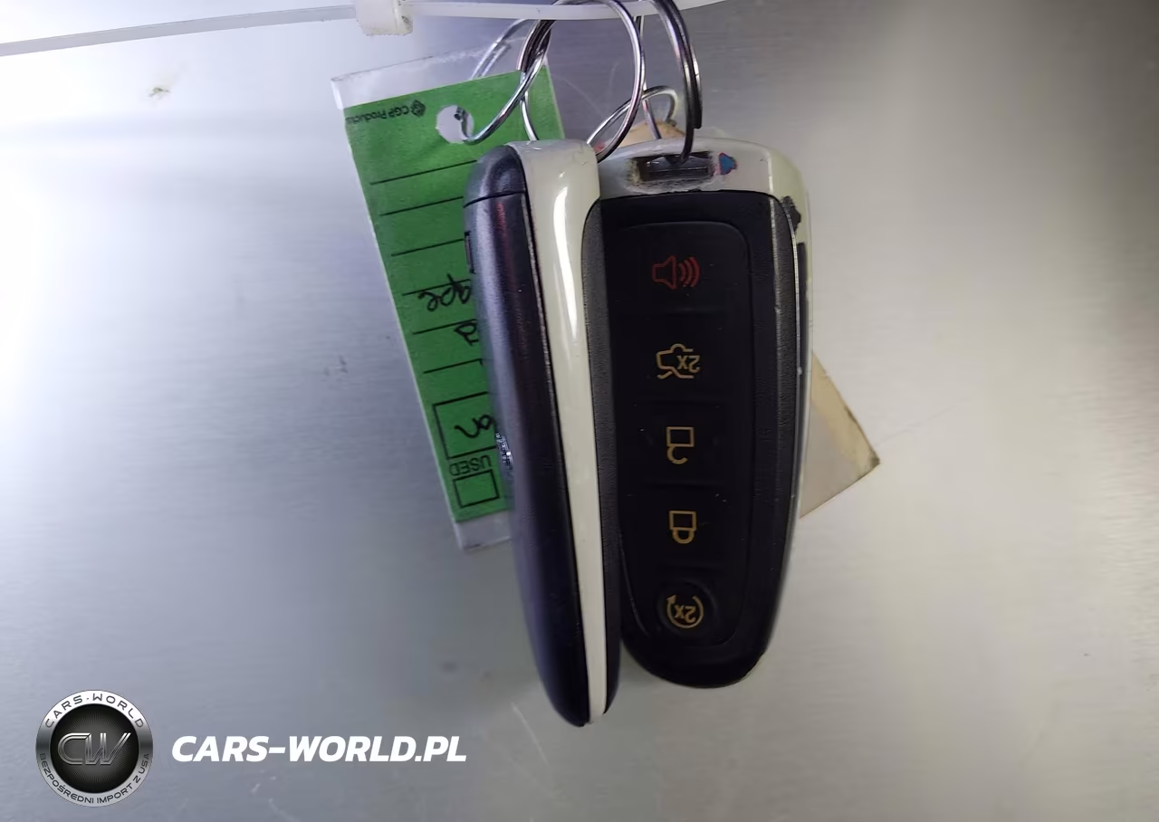 2014 Ford Escape Titanium VIN:1FMCU9J90EUB52522 - 11