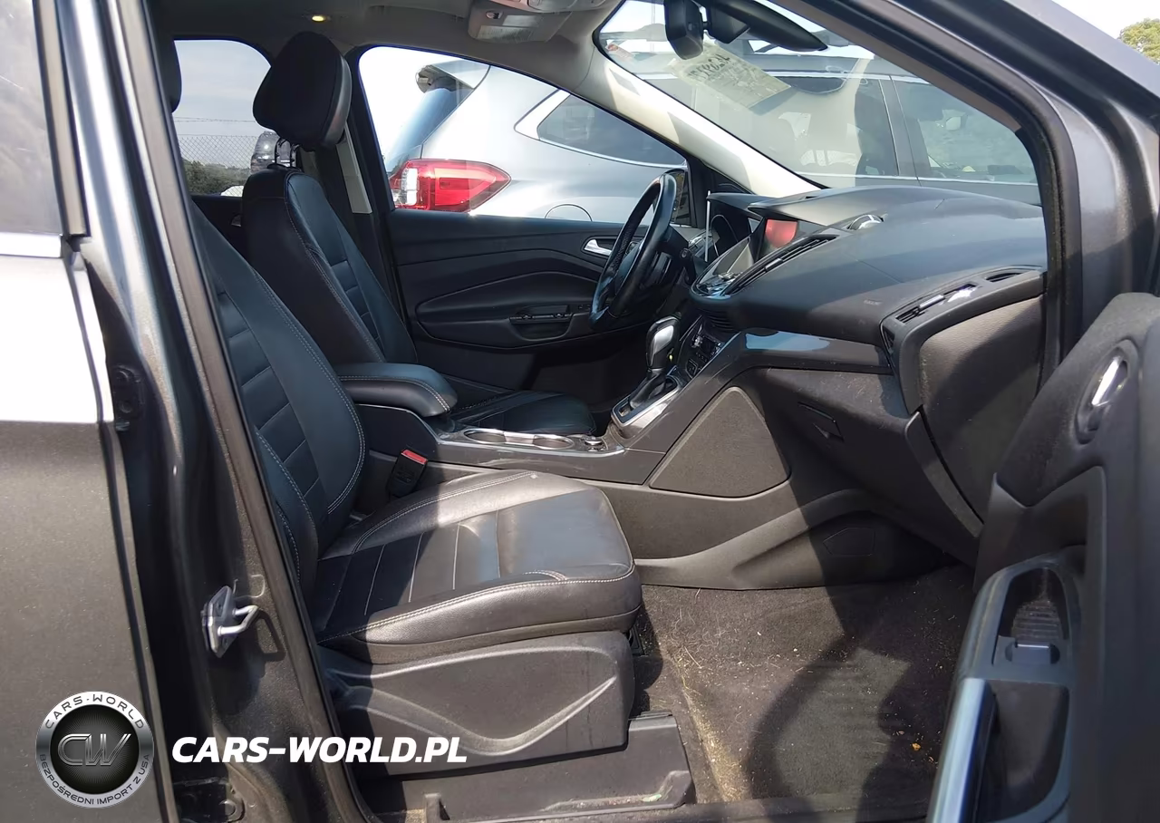 2014 Ford Escape Titanium VIN:1FMCU9J90EUB52522 - 5